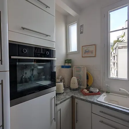 Typical Parisian Of 82 M2 For 4 People 14e Lejlighed *